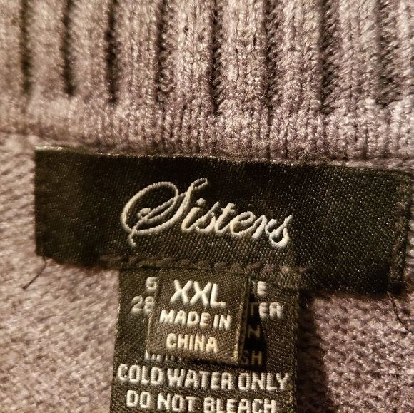 Women's Gray Sleeveless Cowl Neck Poncho Sweater! - Picture 9 of 10